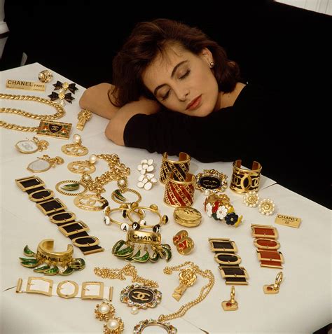 coco chanel jewelry history